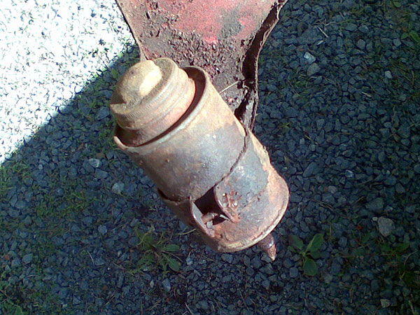 brake-fluid-reservoir-1 brake-fluid-reservoir-1