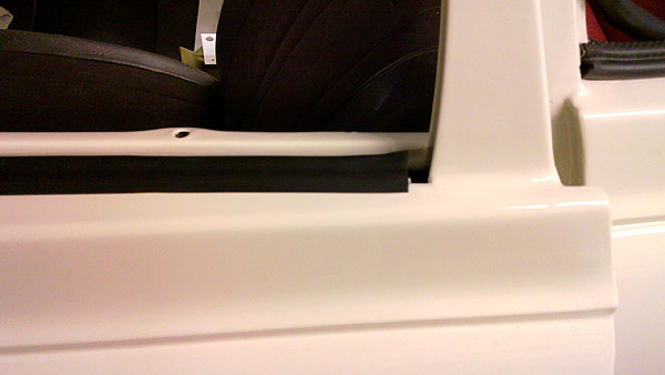 door-window-lower-rubber-seal