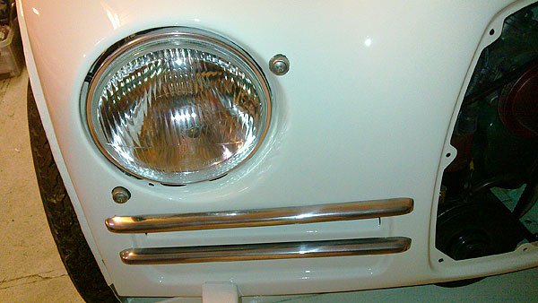 headlight-fitted-not-correct-position
