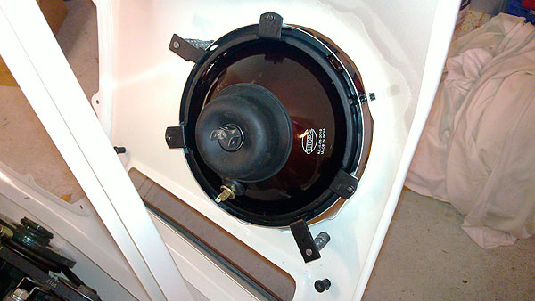 healight-fitted-spring-in-place