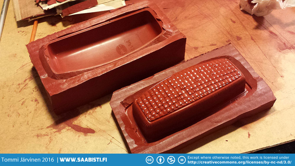 Both mold halves done. I used regular Vaseline grease as mold release.